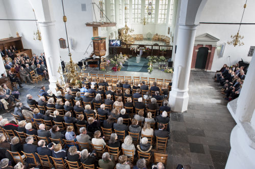 herdenkingsbijeenkomst in de Oude of Martinikerk in Voorburg  9016